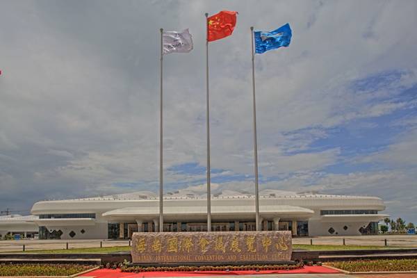 海南国际会展中心 ——基于全套金百博专业音频解决方案的大型扩声系统工程